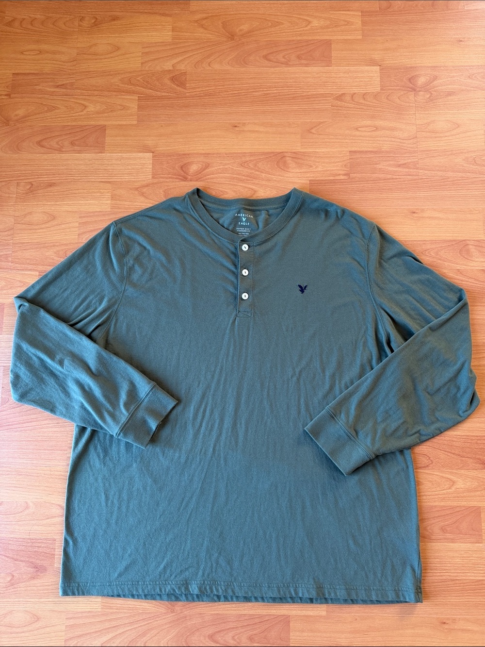 American Eagle Outfitters Olive Green Long-Sleeve Henley Tee Size XXL